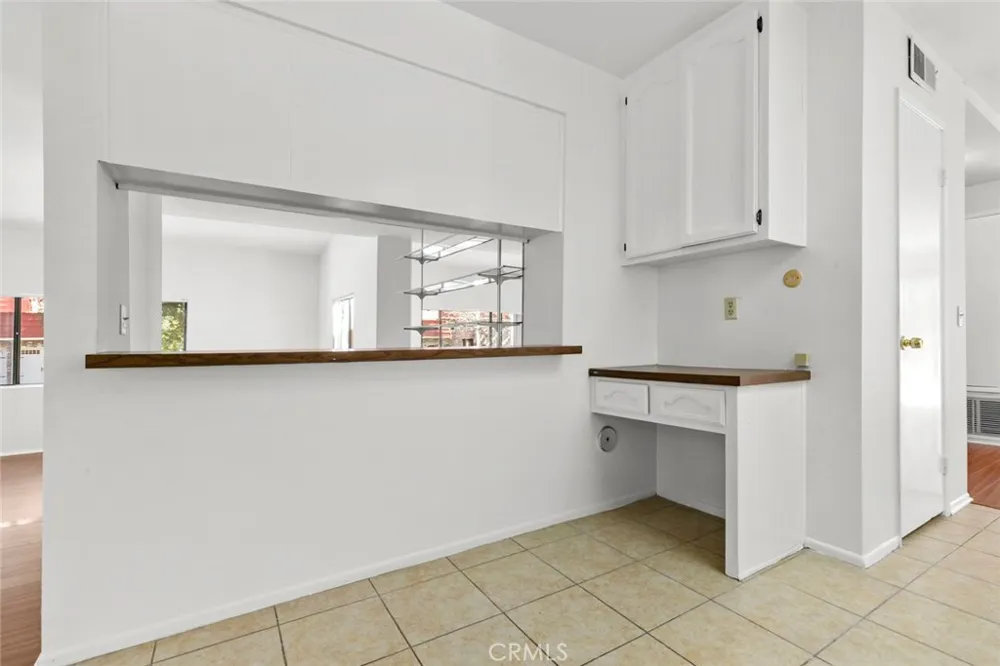 1321 Greenbriar Glendale, CA 91207