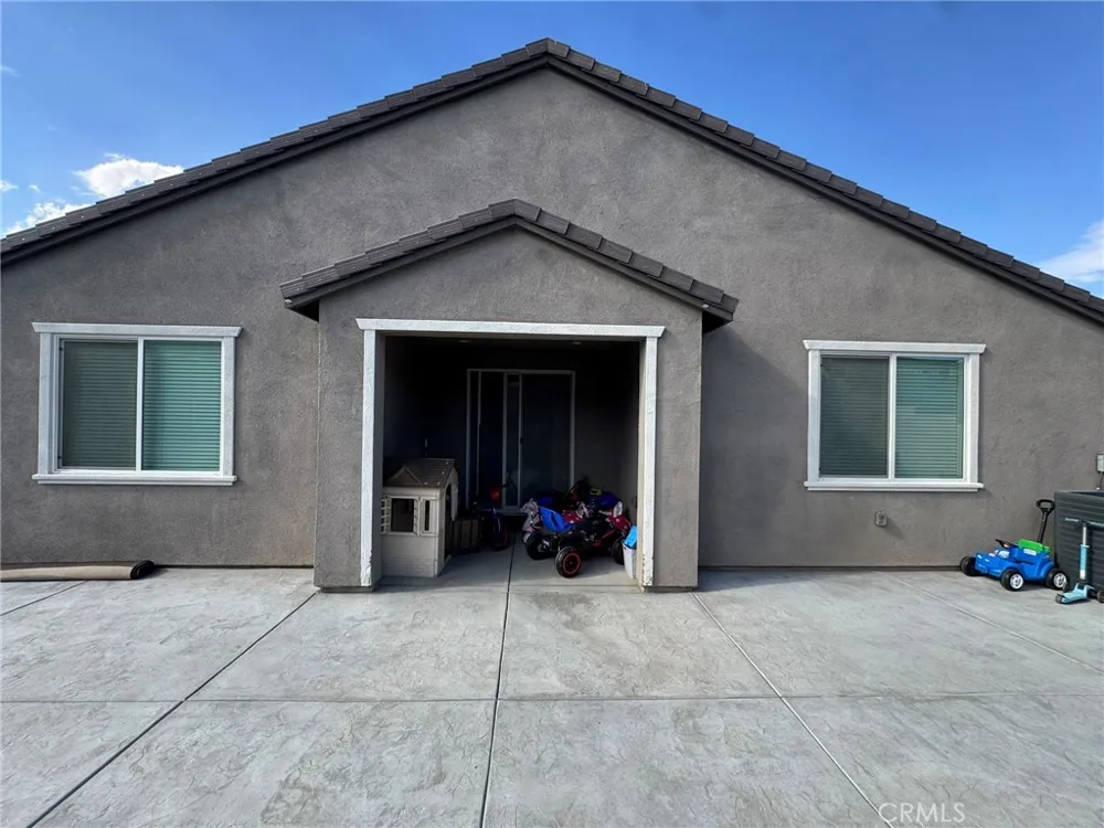 11907 Caleta Victorville, CA 92392