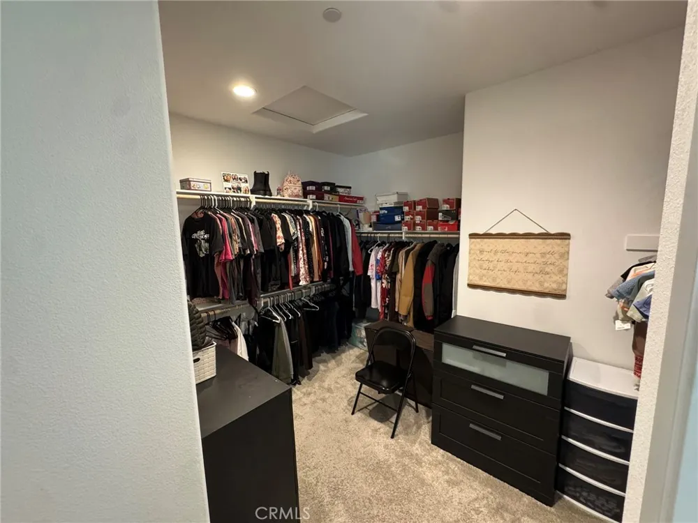11907 Caleta Victorville, CA 92392