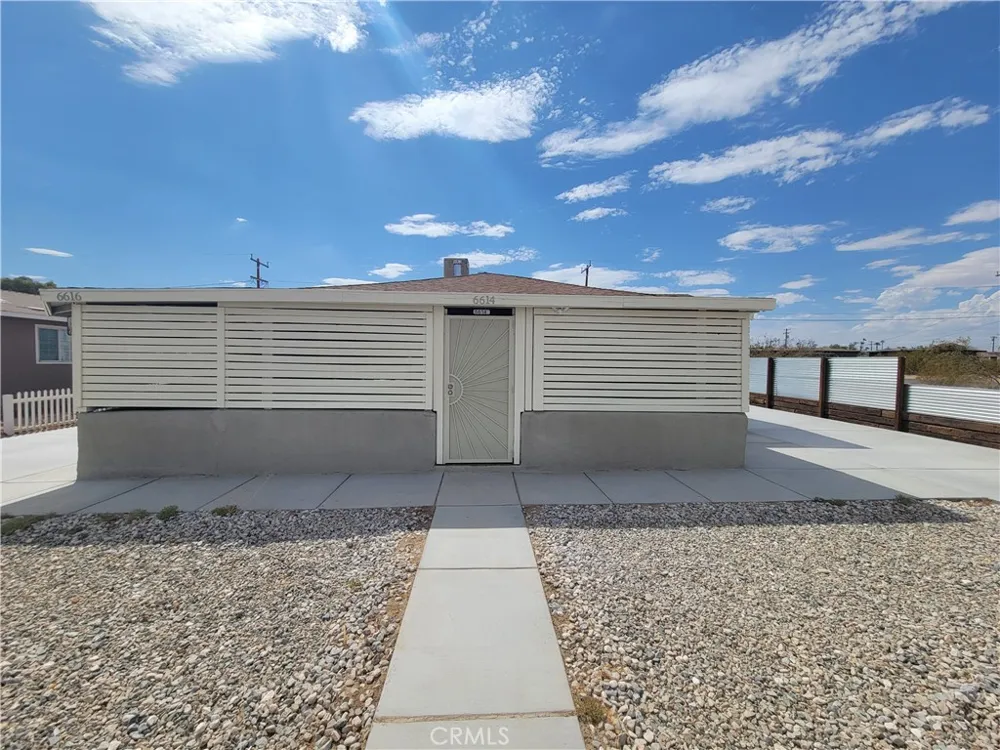 6614 Tamarisk #1 29 Palms, CA 92277
