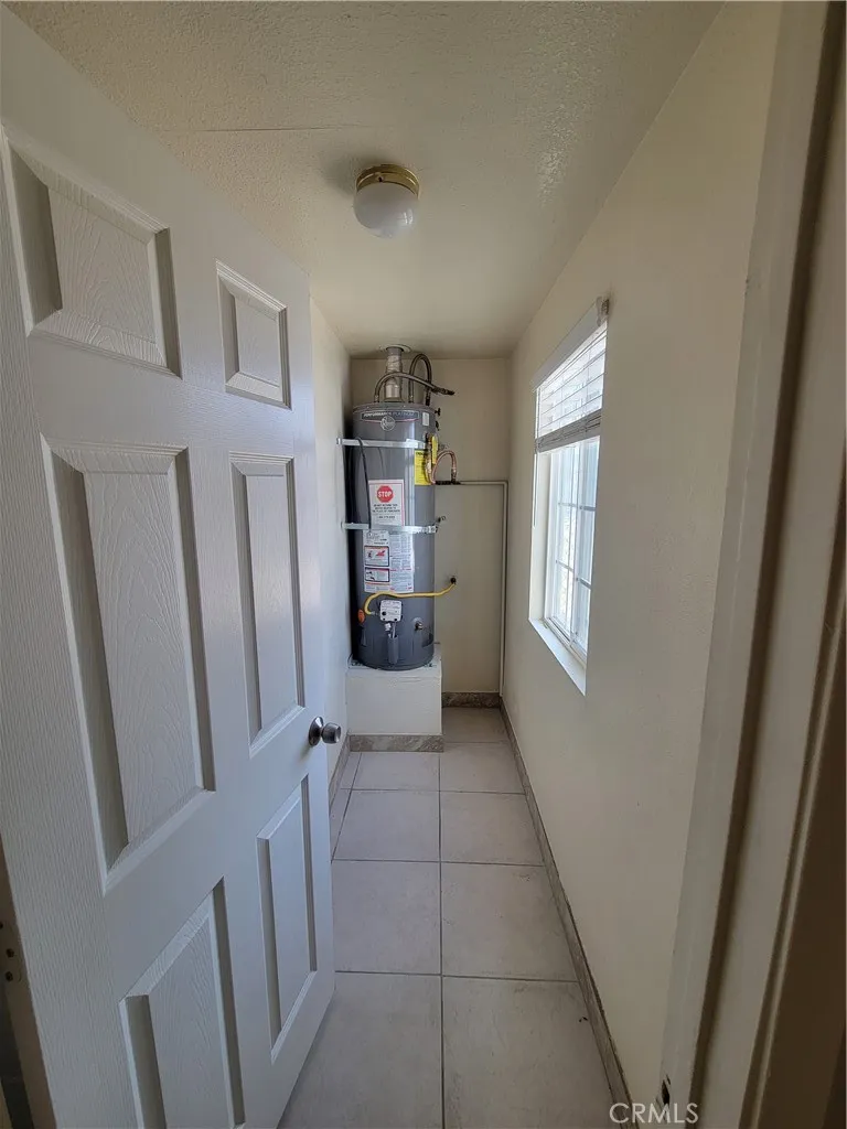 6614 Tamarisk #1 29 Palms, CA 92277