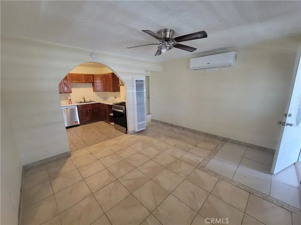 6614 Tamarisk #1 29 Palms, CA 92277