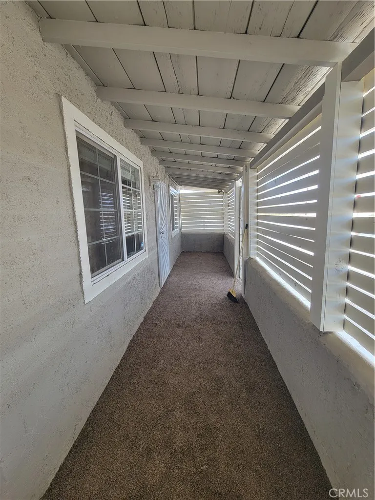 6614 Tamarisk #1 29 Palms, CA 92277