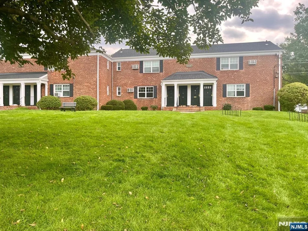 13-27 Sperber Road A Fair Lawn, NJ 07410