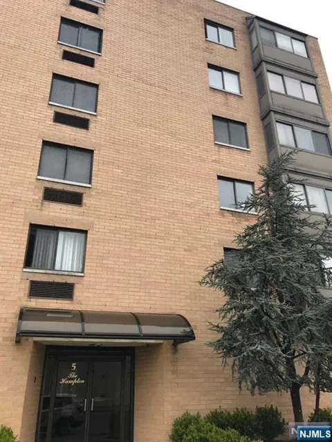 5 Linden Street 5B
