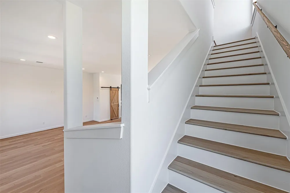 2318 Mills Street Houston, TX 77026
