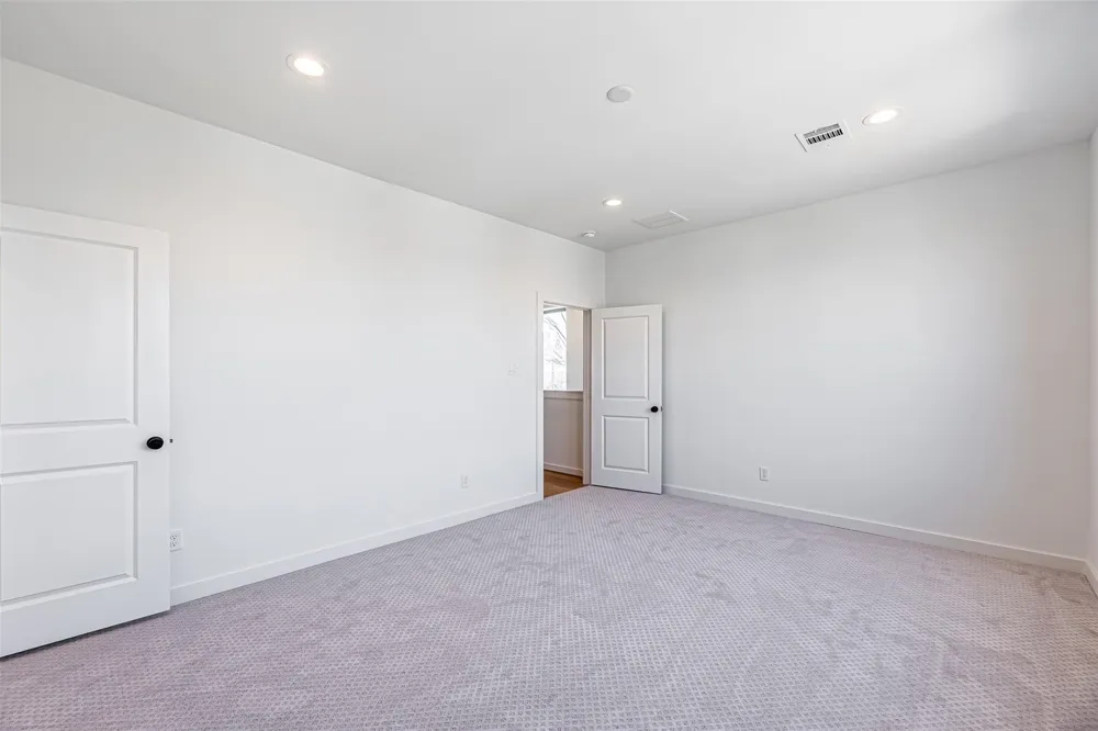 2318 Mills Street Houston, TX 77026