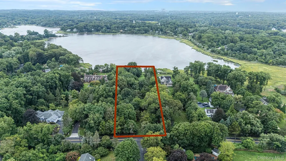 59 Dyke Road Setauket, NY 11733