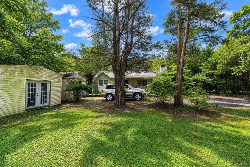 59 Dyke Road Setauket, NY 11733