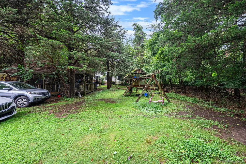 59 Dyke Road Setauket, NY 11733