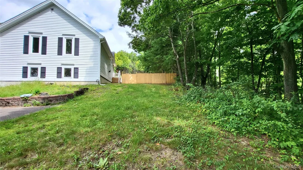 19 A Friendship Lane Red Hook, NY 12571