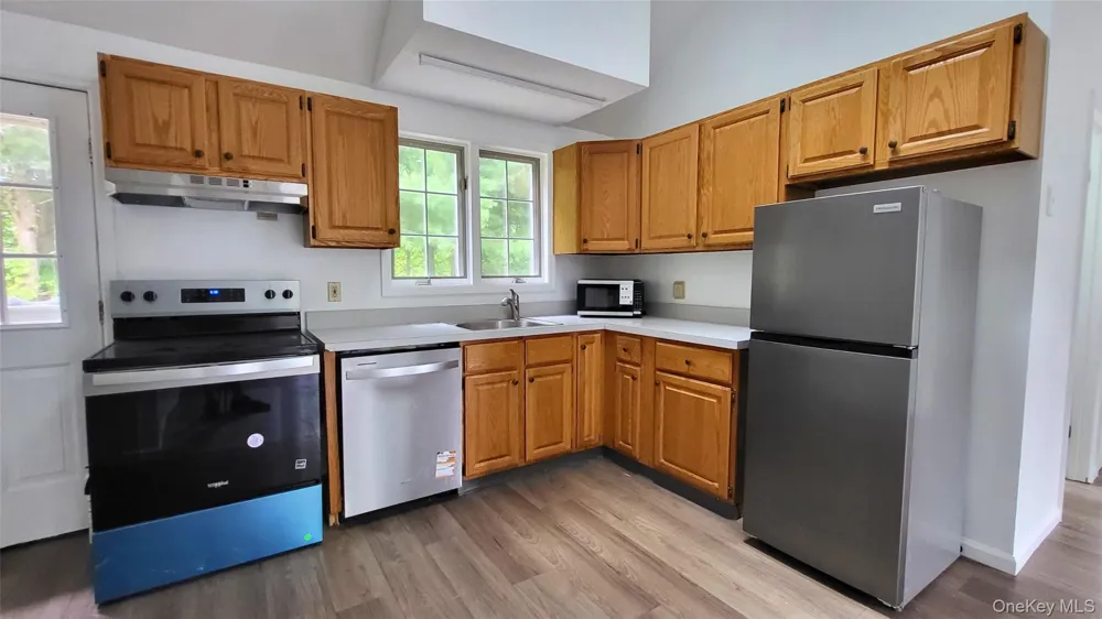 19 A Friendship Lane Red Hook, NY 12571