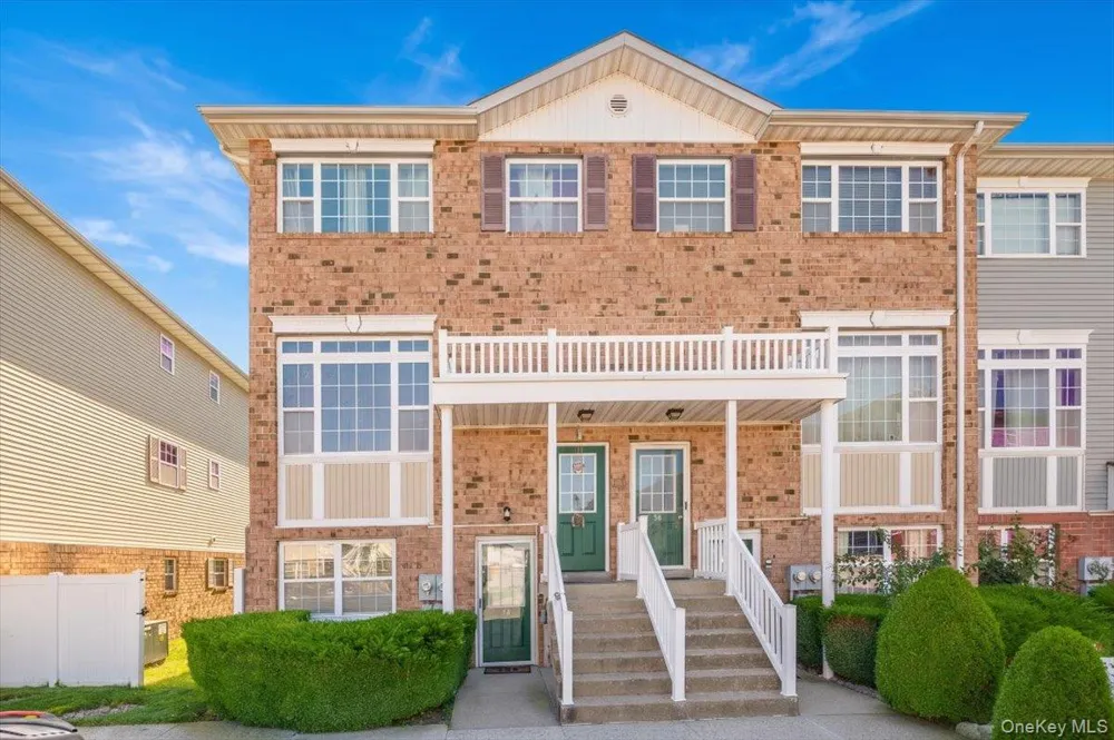 56 Heron Lane #393 Bronx, NY 10473