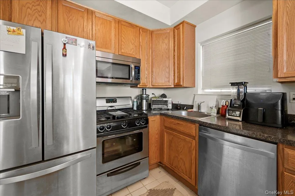 56 Heron Lane #393 Bronx, NY 10473