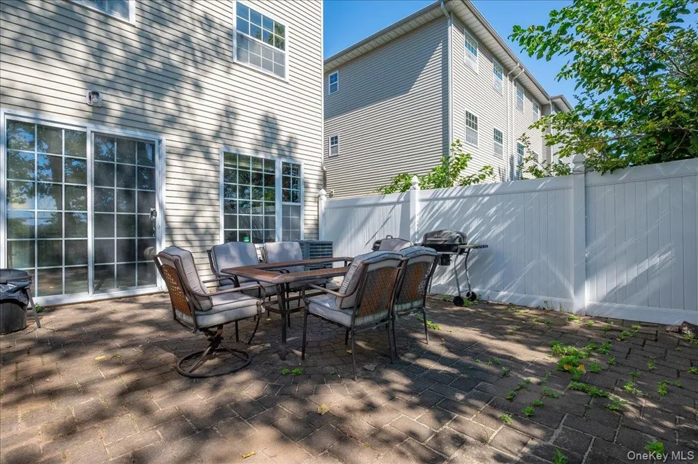 56 Heron Lane #393 Bronx, NY 10473