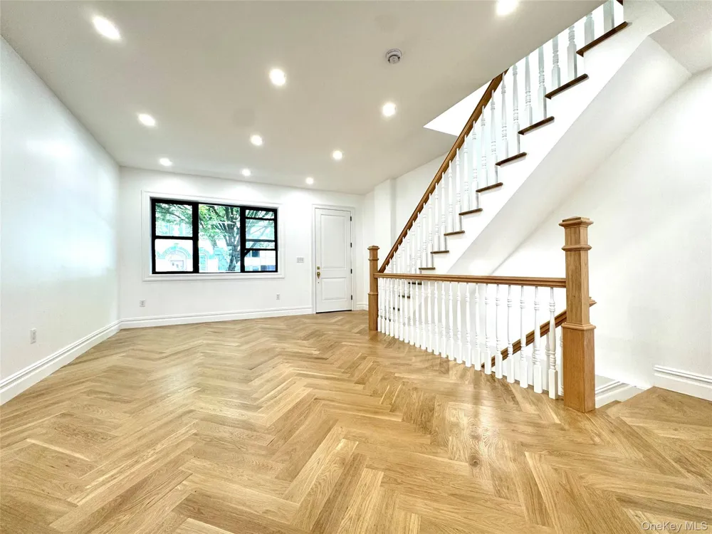 1123 Madison Street Brooklyn, NY 11221