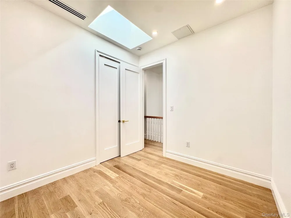 1123 Madison Street Brooklyn, NY 11221