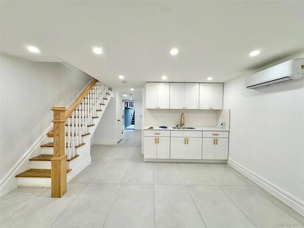 1123 Madison Street Brooklyn, NY 11221
