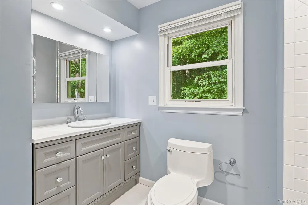 5 Mountain Drive Mahopac, NY 10541
