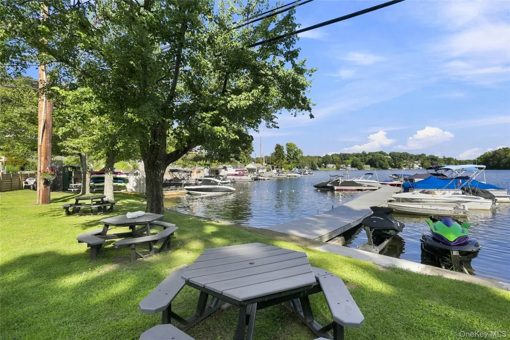 5 Mountain Drive Mahopac, NY 10541