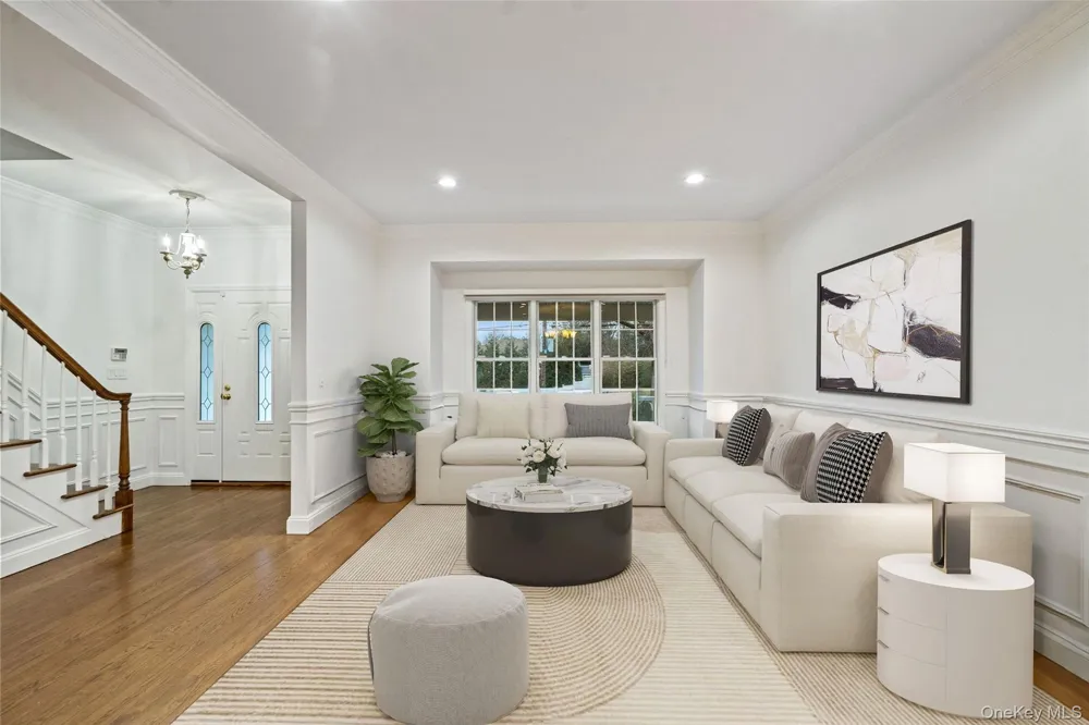 1 Fairway Drive Old Bethpage, NY 11804