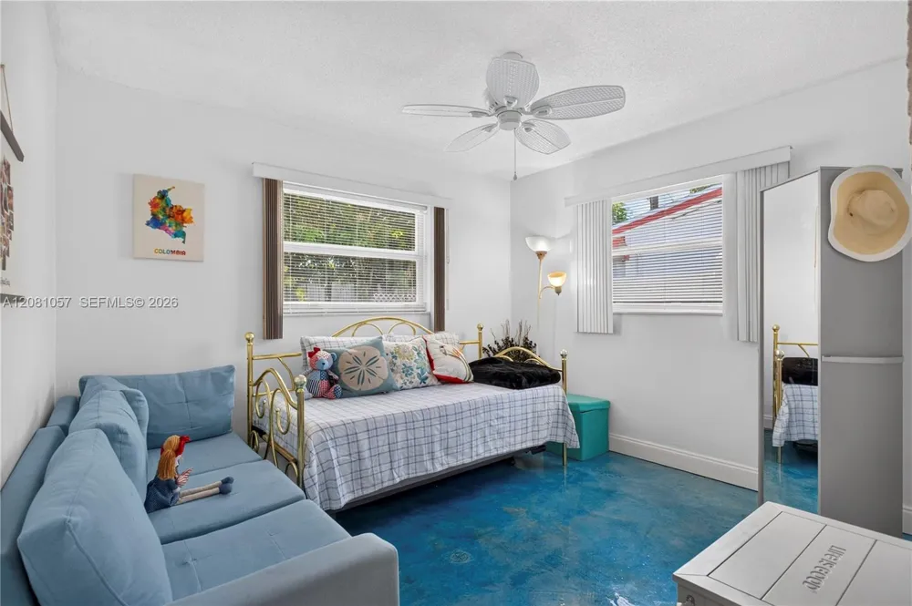 4554 NW 16th Ave Tamarac, FL 33309