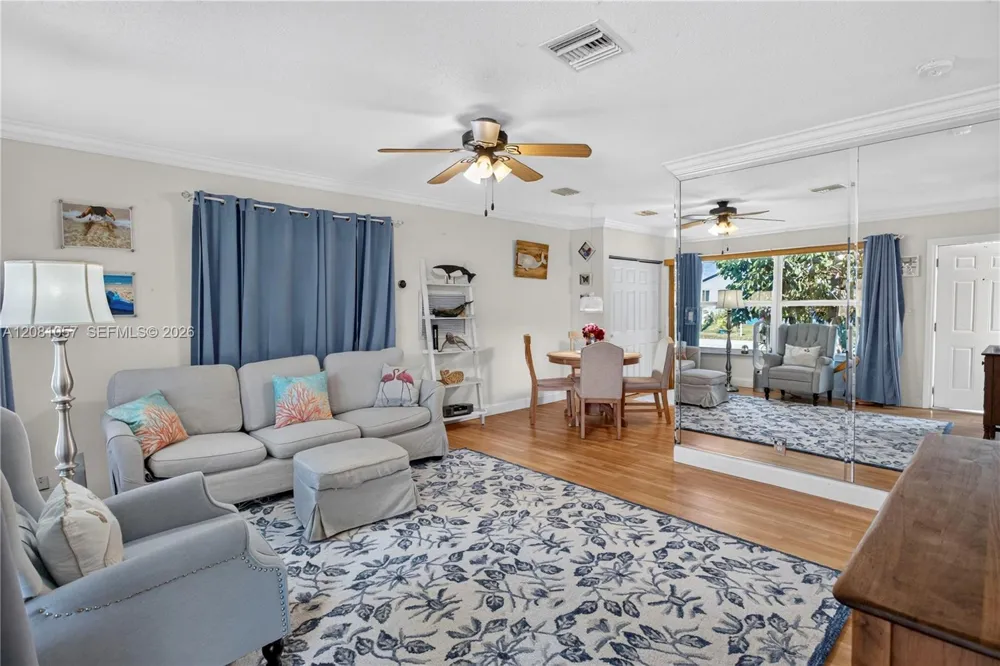 4554 NW 16th Ave Tamarac, FL 33309