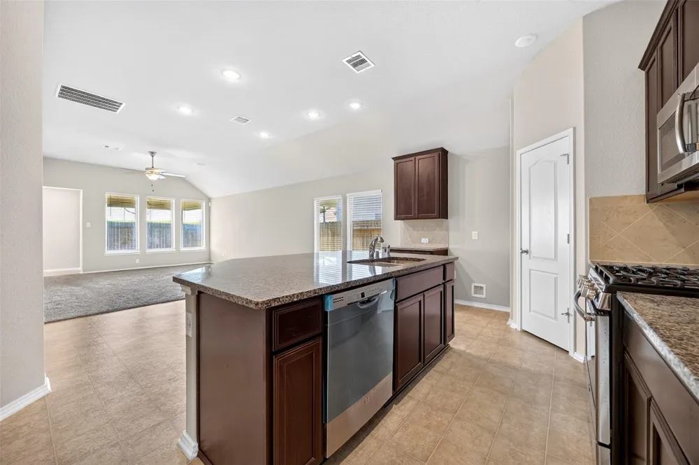 8811 Trenton Landing Lane Richmond, TX 77407