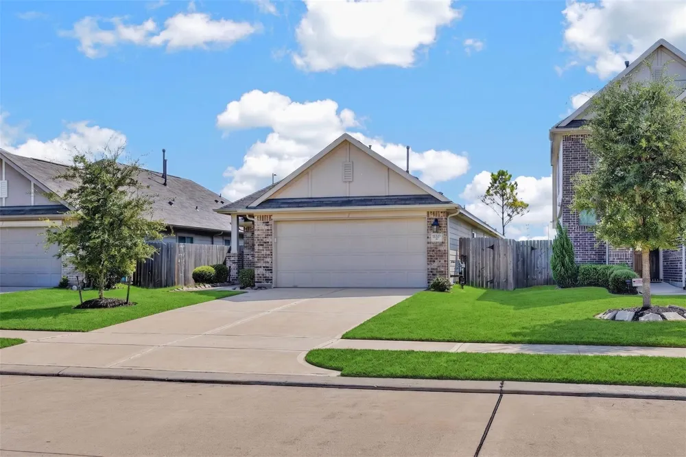 8811 Trenton Landing Lane Richmond, TX 77407