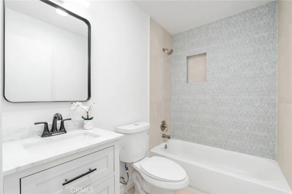 10931 Knobb Morongo Valley, CA 92256