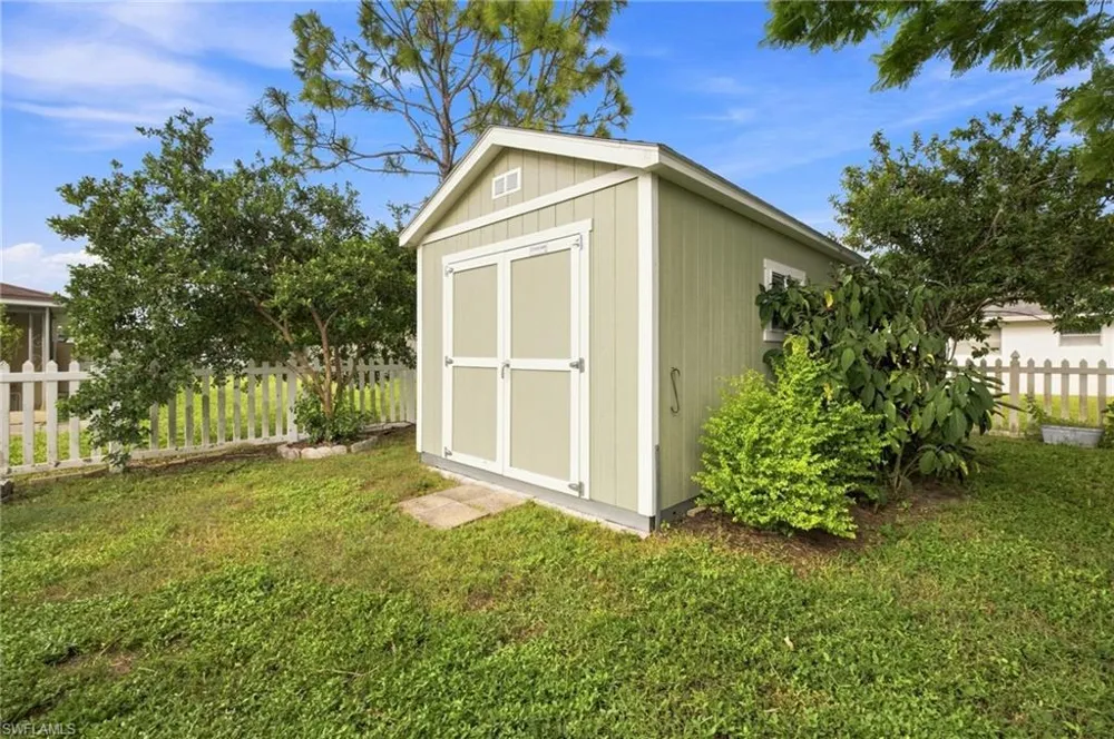 108 Contee Drive Lehigh Acres, FL 33936