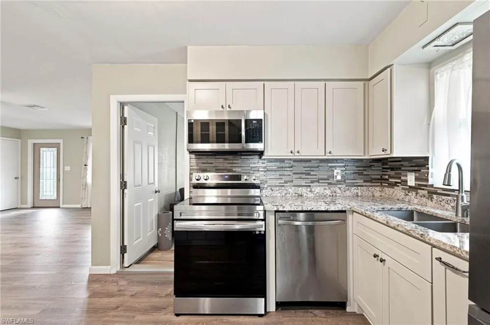 108 Contee Drive Lehigh Acres, FL 33936