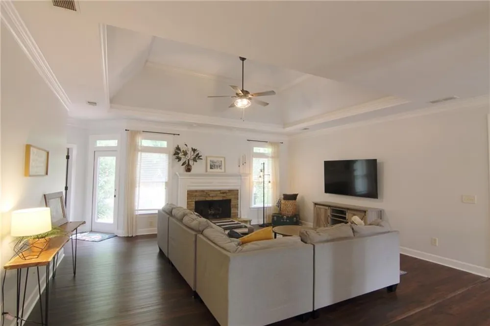 1238 Fairwinds Drive Loganville, GA 30052