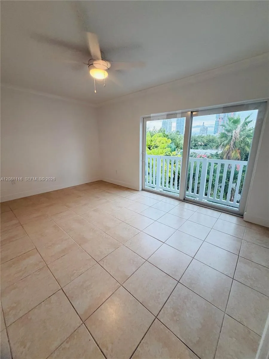 344 Meridian Ave #4C Miami Beach, FL 33139