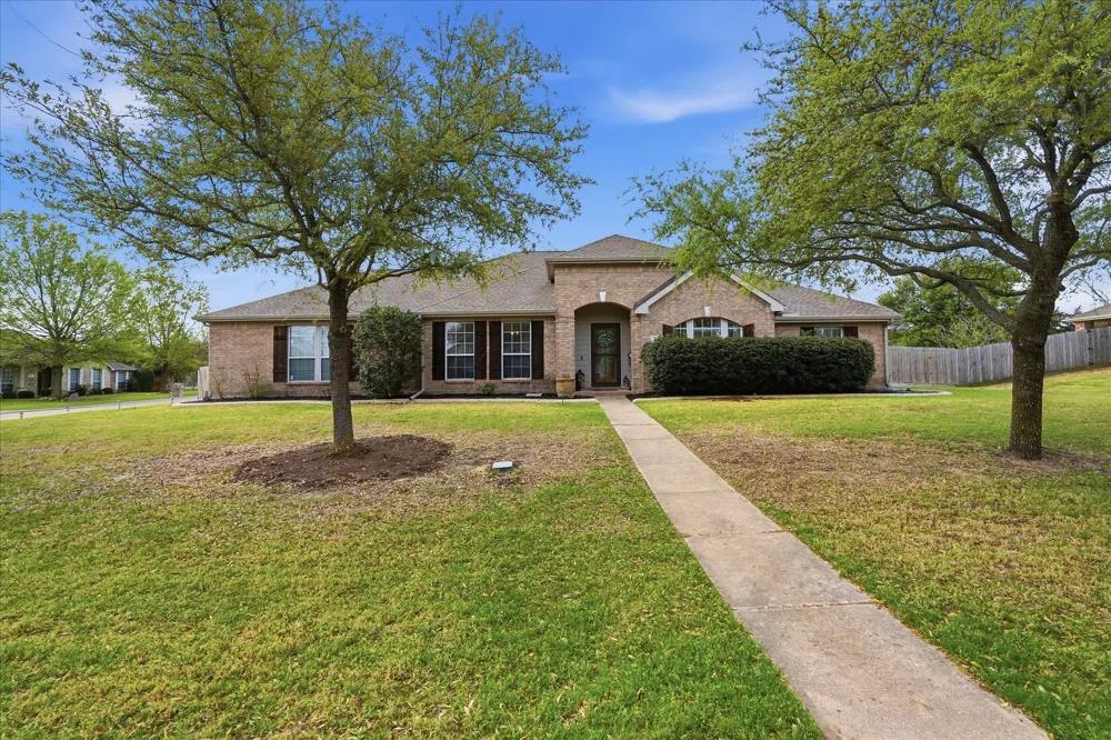 114 Clydesdale Drive Fate, TX 75087