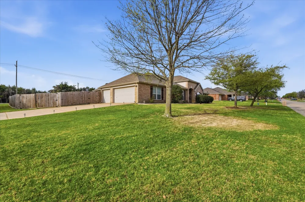 114 Clydesdale Drive Fate, TX 75087
