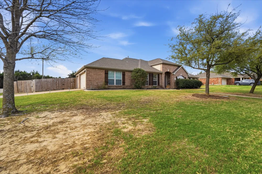 114 Clydesdale Drive Fate, TX 75087