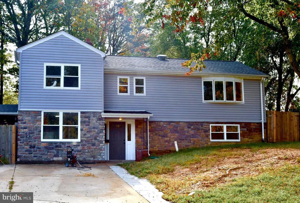 1919 WILLOW LANE Woodbridge, VA 22191