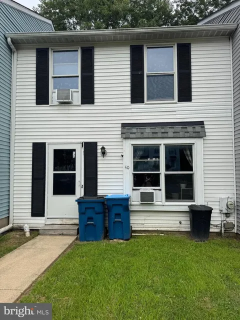 40 MAHOGANY DRIVE