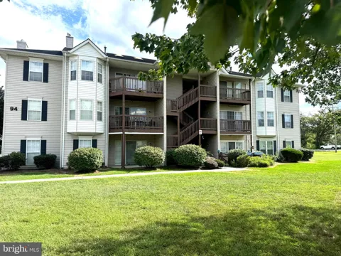 94 CHINKAPIN DRIVE #9