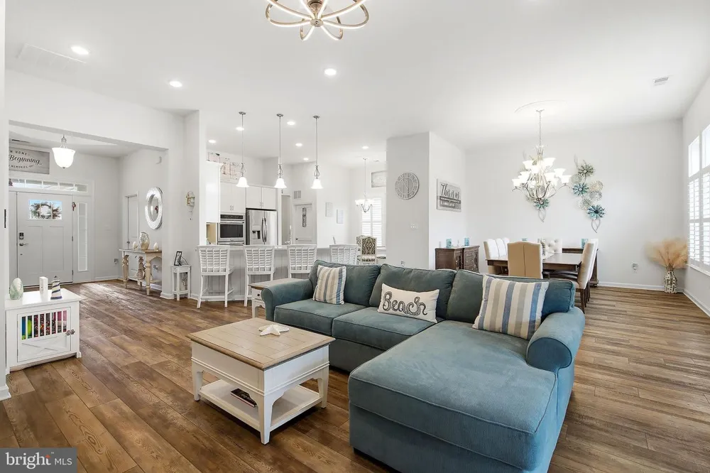 6 OTTER CIRCLE Barnegat, NJ 08005