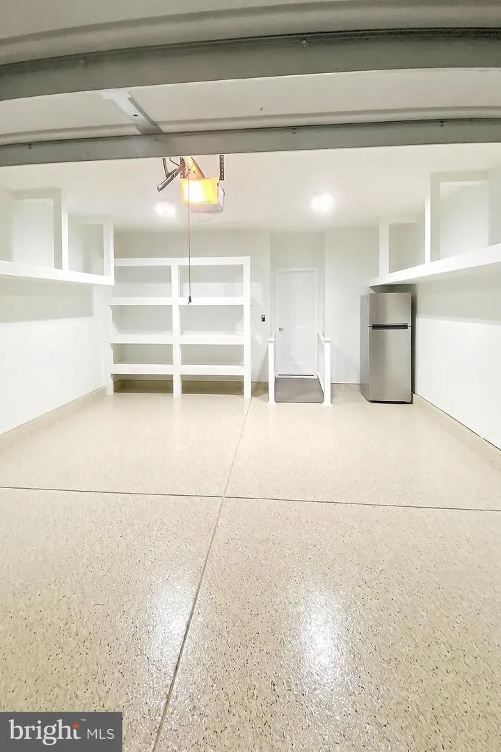 6 OTTER CIRCLE Barnegat, NJ 08005