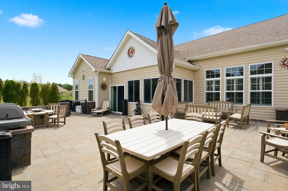 6 OTTER CIRCLE Barnegat, NJ 08005