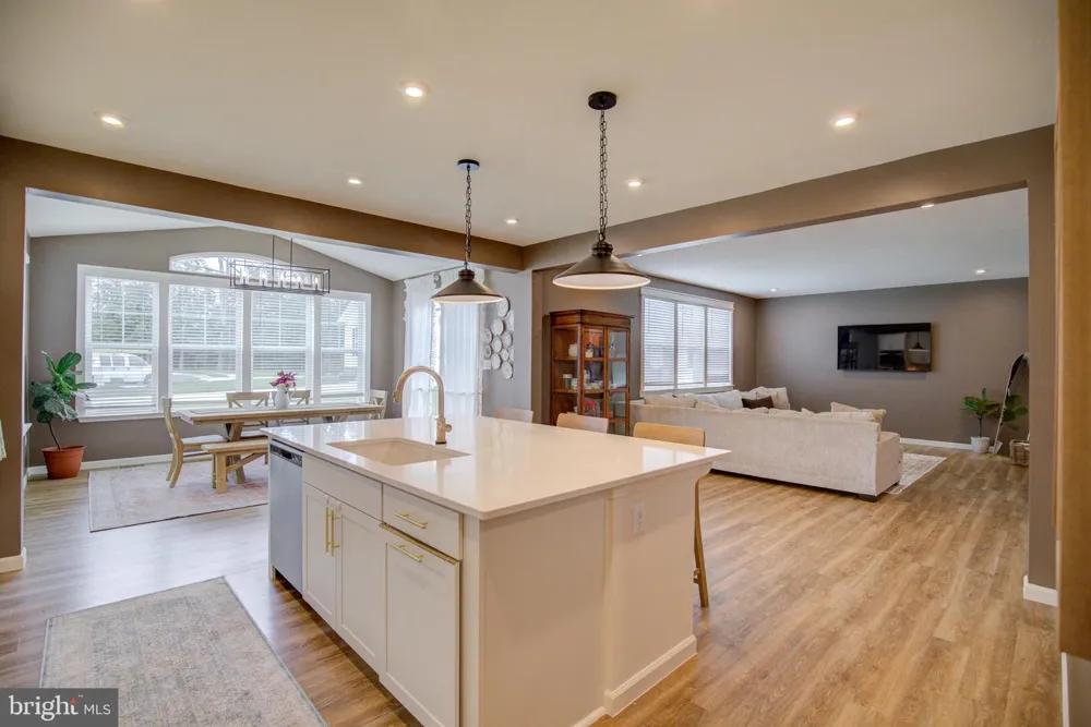 101 POE DRIVE Winchester, VA 22602