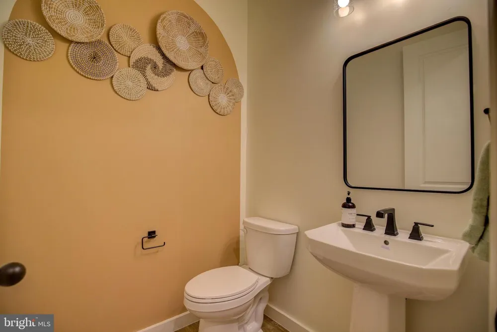 101 POE DRIVE Winchester, VA 22602
