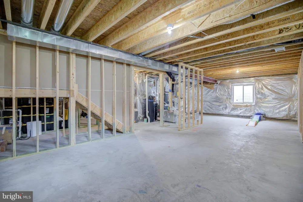 101 POE DRIVE Winchester, VA 22602