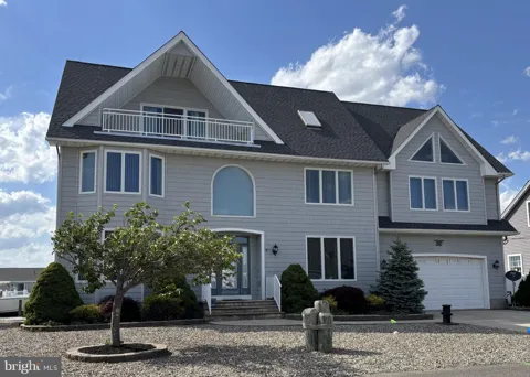 806 SPAR DRIVE