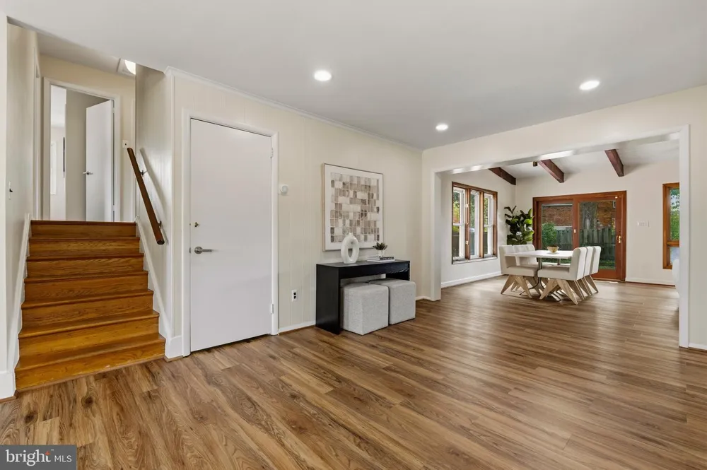 6011 HIBBLING AVENUE Springfield, VA 22150