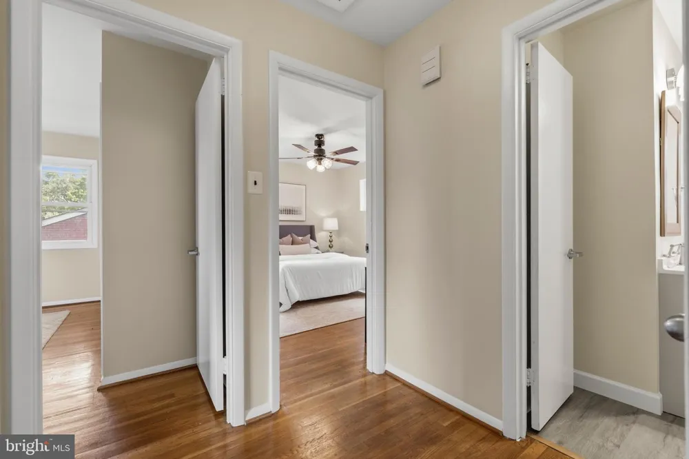 6011 HIBBLING AVENUE Springfield, VA 22150