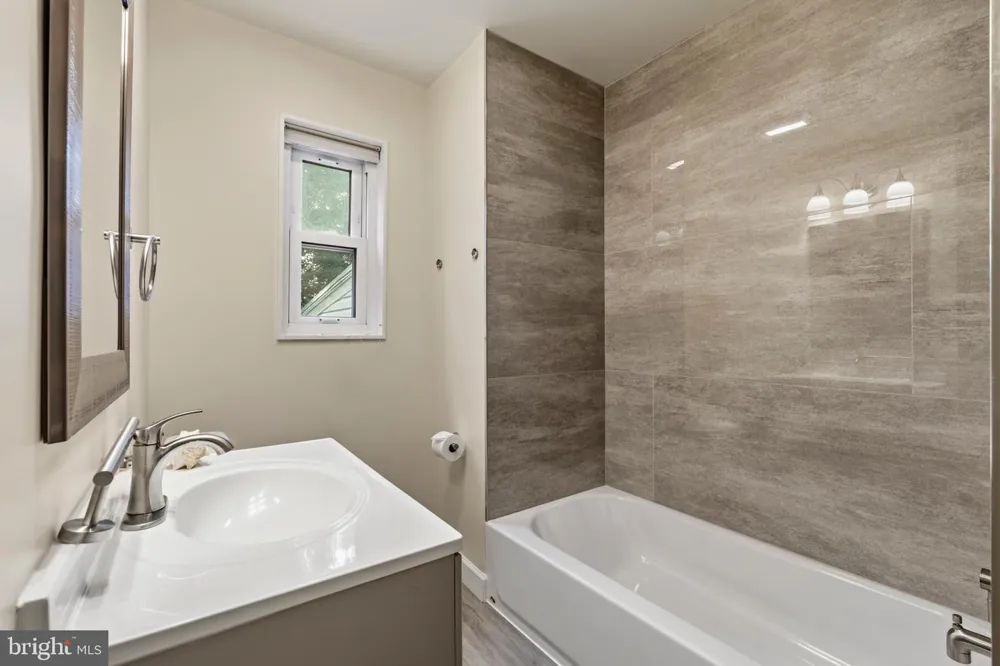 6011 HIBBLING AVENUE Springfield, VA 22150